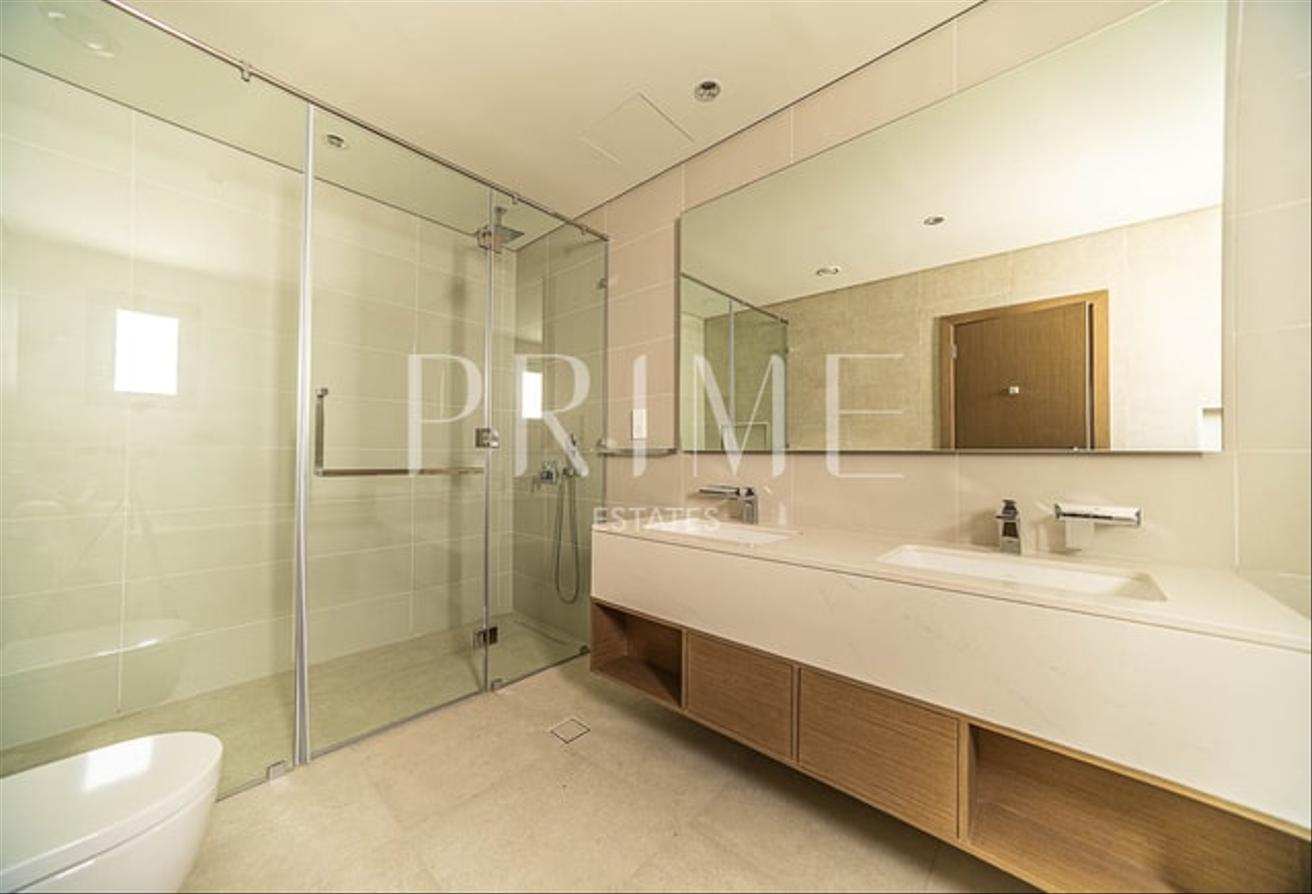 Contemporary 6BR Villa | Prime Luxury Living photo 19