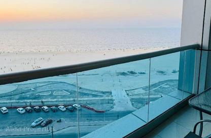 شقة - 2 غرف نوم - 3 حمامات للبيع في مساكن كورنيش عجمان - طريق كورنيش عجمان - عجمان