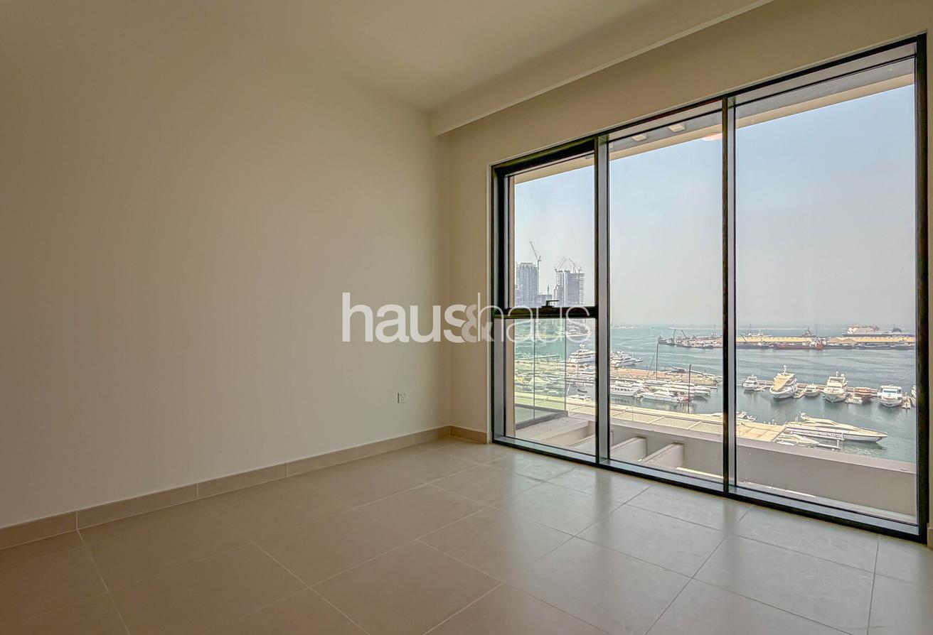 Panoramic Sea Views | High Floor | Waterfront photo 9