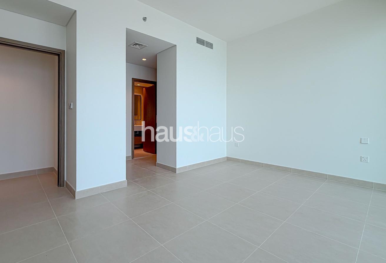 Panoramic Sea Views | High Floor | Waterfront photo 11