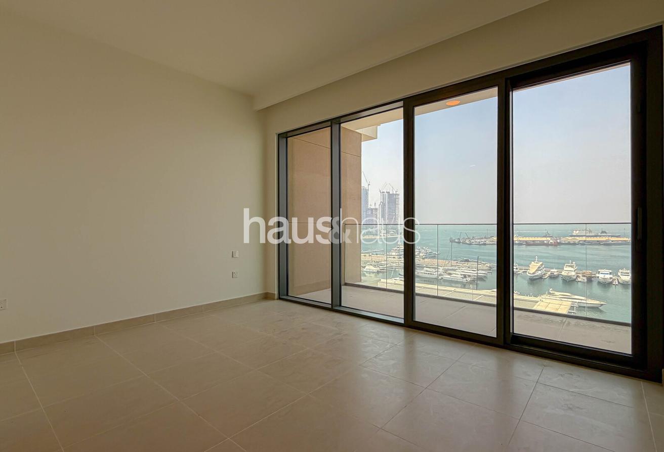 Panoramic Sea Views | High Floor | Waterfront photo 10