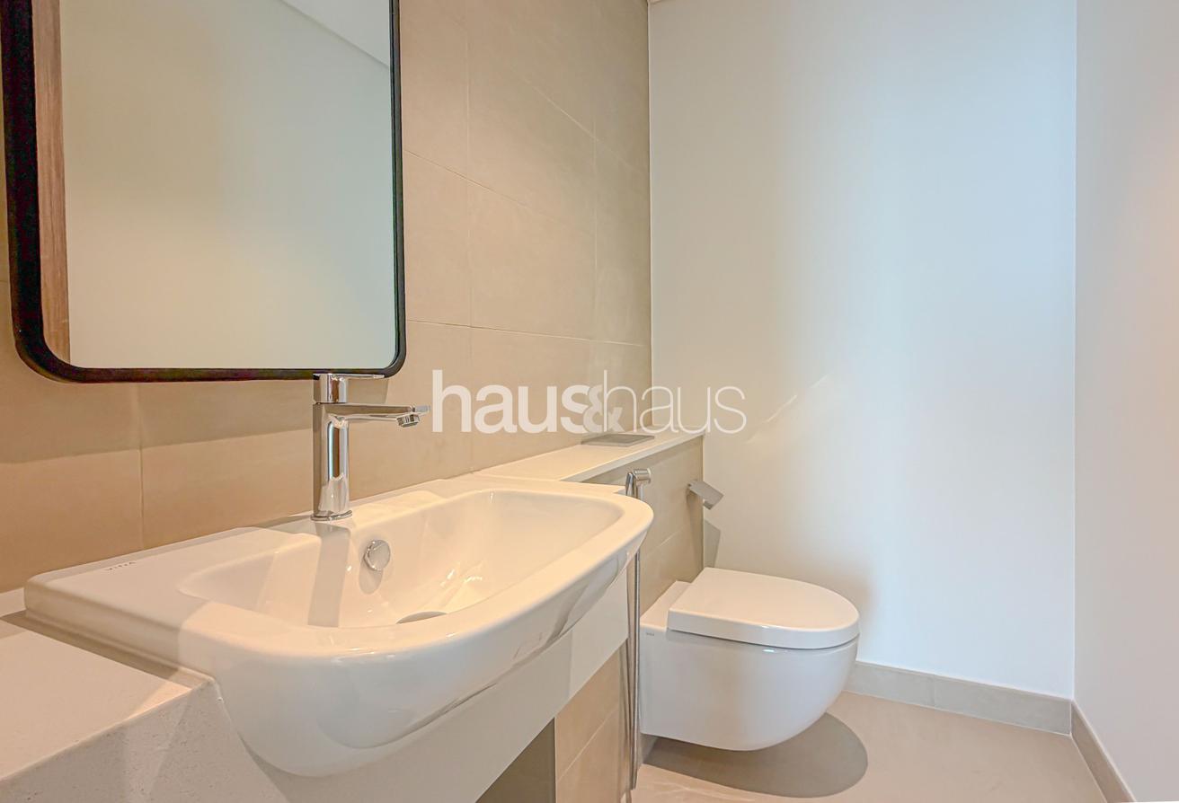 Panoramic Sea Views | High Floor | Waterfront photo 8