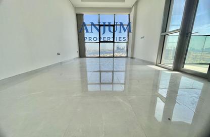 Apartment - 2 Bedrooms - 3 Bathrooms for rent in Al Jadaf Building - Al Jaddaf - Dubai