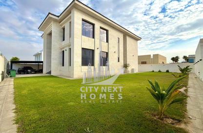 Villa - 5 Bedrooms - 6 Bathrooms for rent in Nad Al Sheba 2 - Nad Al Sheba - Dubai