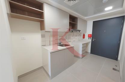 Apartment - Studio - 1 Bathroom for rent in Reeman Living - Al Shamkha - Abu Dhabi