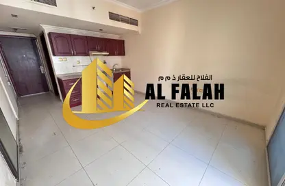 Apartment - Studio - 1 Bathroom for rent in New Al Taawun Road - Al Taawun - Sharjah