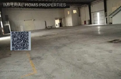 Warehouse - Studio - 2 Bathrooms for sale in Umm Al Thuoob - Umm Al Quwain