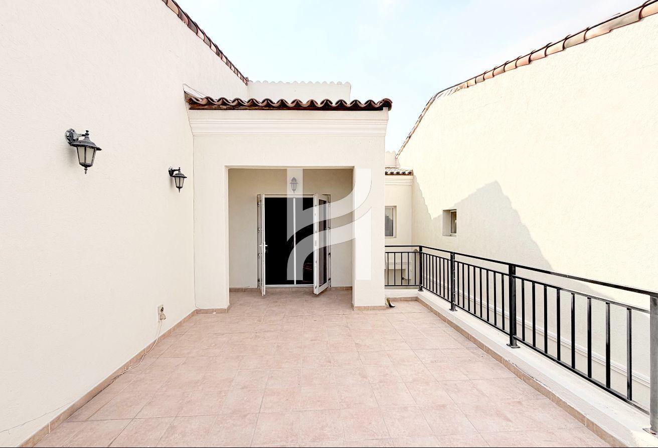 Upgraded Kitchen | Massive Layout | Vacant Soon photo 9