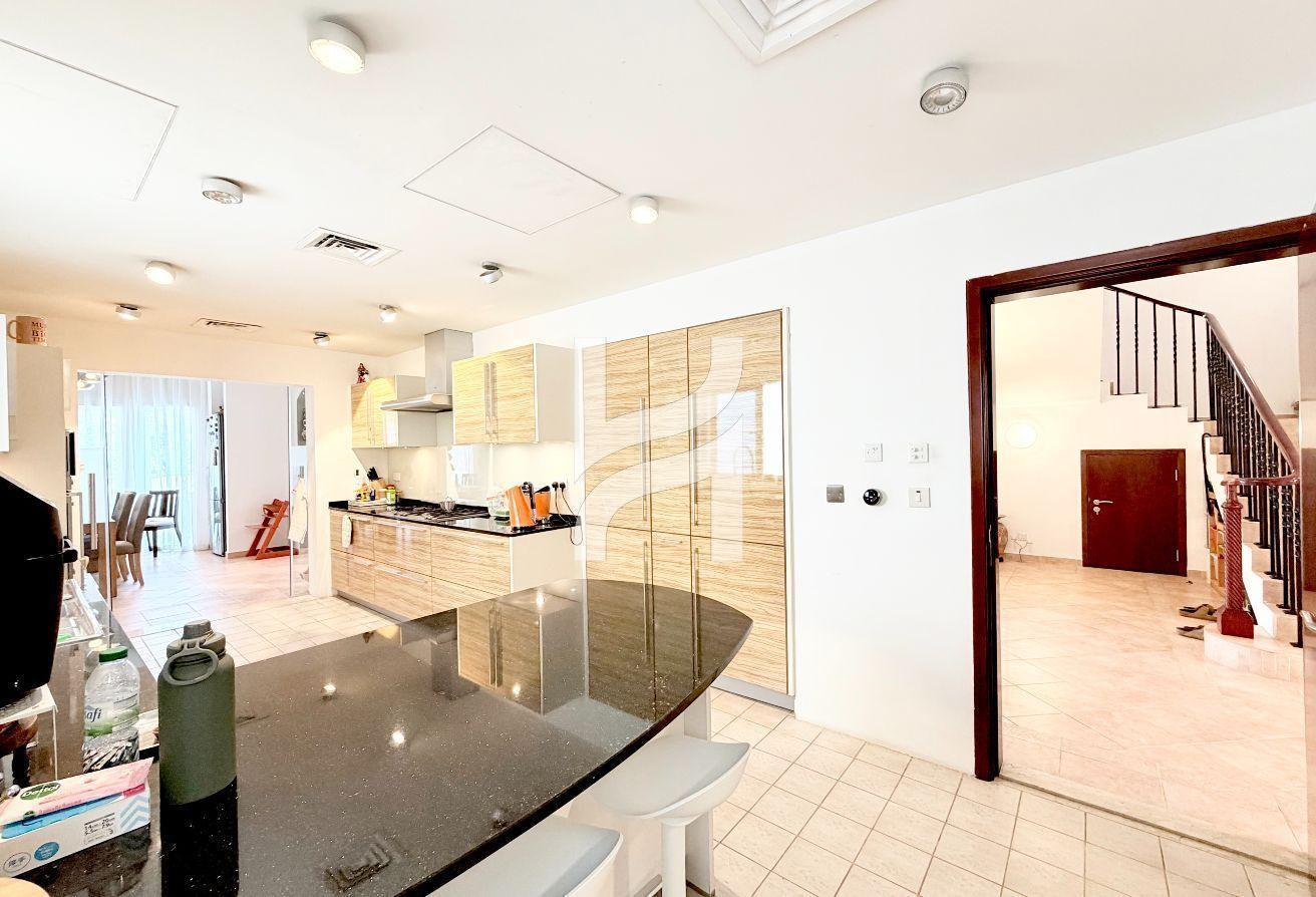 Upgraded Kitchen | Massive Layout | Vacant Soon photo 16