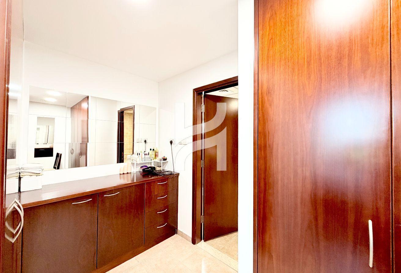 Upgraded Kitchen | Massive Layout | Vacant Soon photo 14