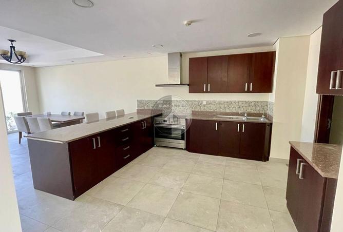 76966031 - Property Image 3