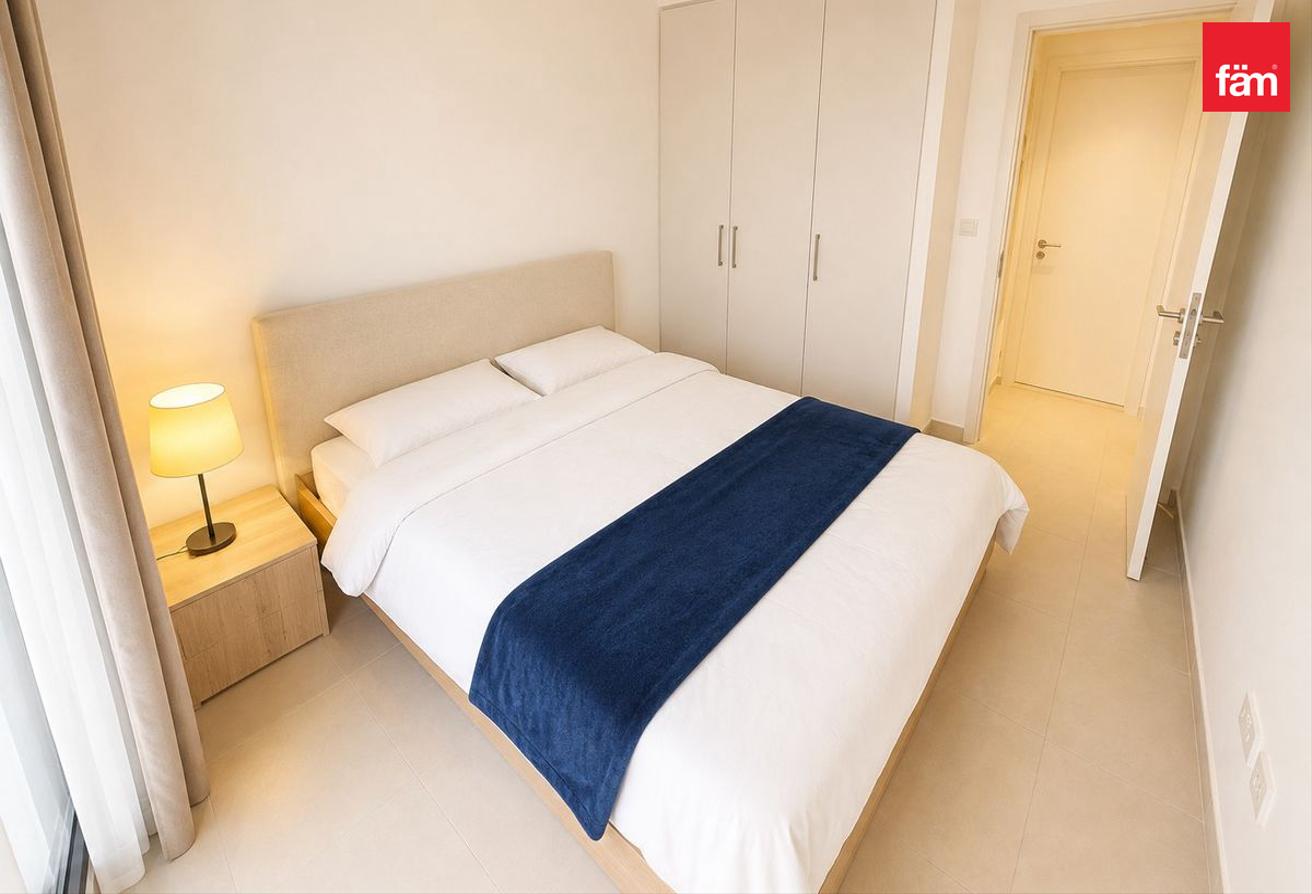 Fully Furnished | Community View | Vacant photo 5