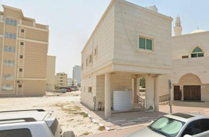 عمارة بالكامل - 8 غرف نوم - 8 حمامات للبيع في برج الخيل 1 - أبراج الخيل - عجمان وسط المدينة - عجمان