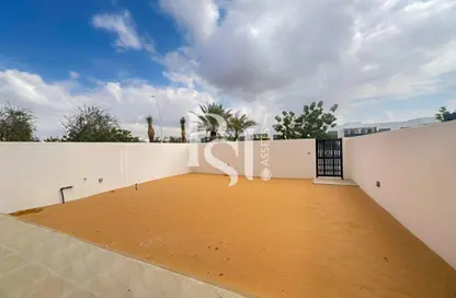 Townhouse - 2 Bedrooms - 3 Bathrooms for rent in The Dahlias - Yas Acres - Yas Island - Abu Dhabi