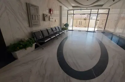 شقة - 3 غرف نوم - 3 حمامات للايجار في الثاني مويلح - تجارية مويلح - الشارقة شقة - 3 غرف نوم - 3 حمامات للايجار في الثاني مويلح - تجارية مويلح - الشارقة