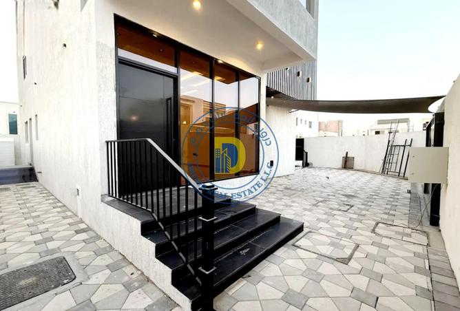 63275172 - Property Image 3