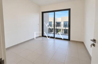 Townhouse - 3 - 4 for sale in Parkside 3 - Emaar South - Dubai South (Dubai World Central) - Dubai Townhouse - 3 - 4 for sale in Parkside 3 - Emaar South - Dubai South (Dubai World Central) - Dubai