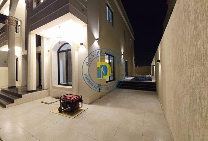 60544385 - Property Image 2