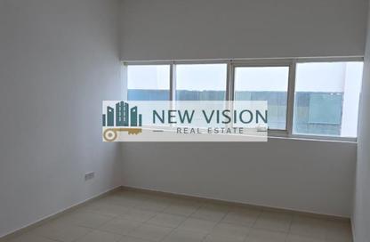 Apartment - 2 Bedrooms - 2 Bathrooms for rent in Thuraya Al Majaz Building - Al Majaz 3 - Al Majaz - Sharjah