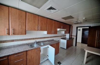 Apartment - 1 Bedroom - 2 Bathrooms for rent in Al Mamzar Tower - Al Mamzar - Sharjah - Sharjah Apartment - 1 Bedroom - 2 Bathrooms for rent in Al Mamzar Tower - Al Mamzar - Sharjah - Sharjah
