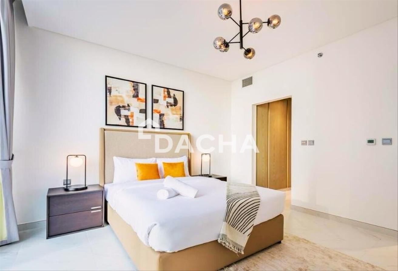 Upgraded Kitchen | Fully Furnished | Lagoon View photo 8