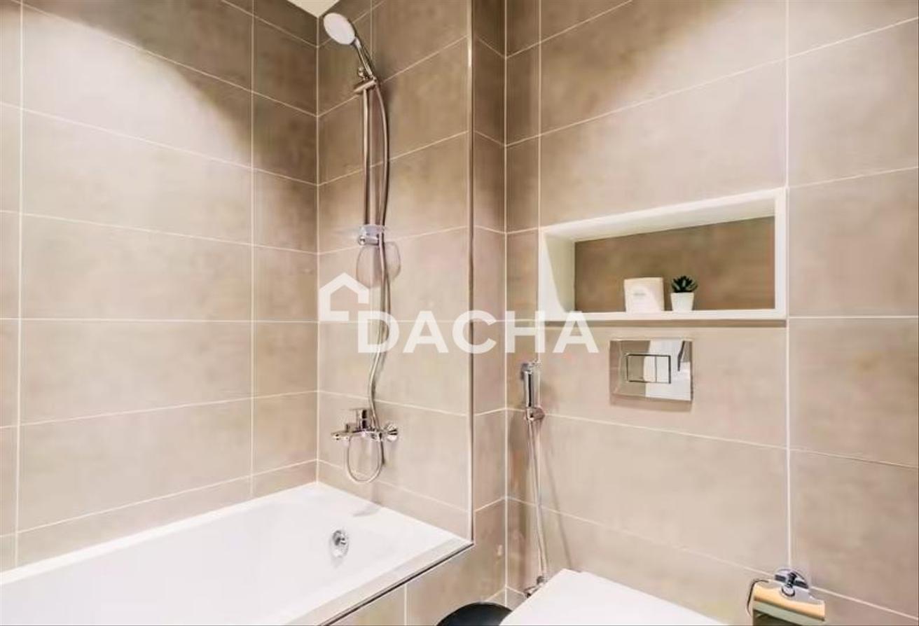 Upgraded Kitchen | Fully Furnished | Lagoon View photo 9