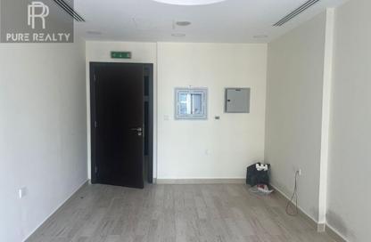 Office Space - Studio - 1 Bathroom for rent in Park Lane Tower - Business Bay - Dubai