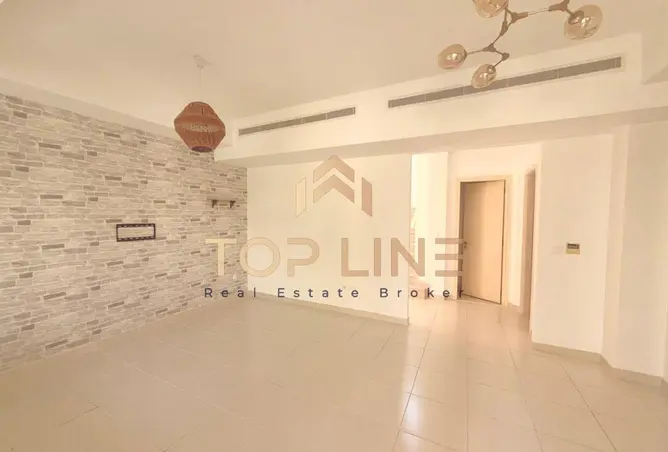 152857038 - Property Image 3