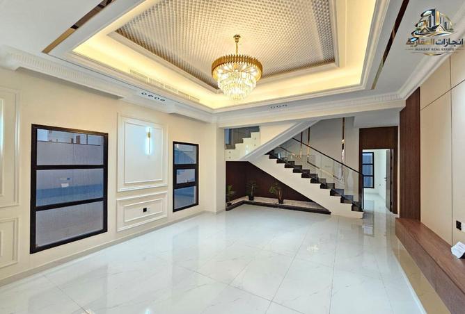 95703169 - Property Image 2
