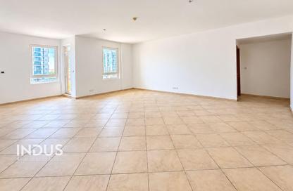 Apartment - 3 - 4 for rent in Abbey Crescent 1 - Abbey Crescent - Motor City - Dubai