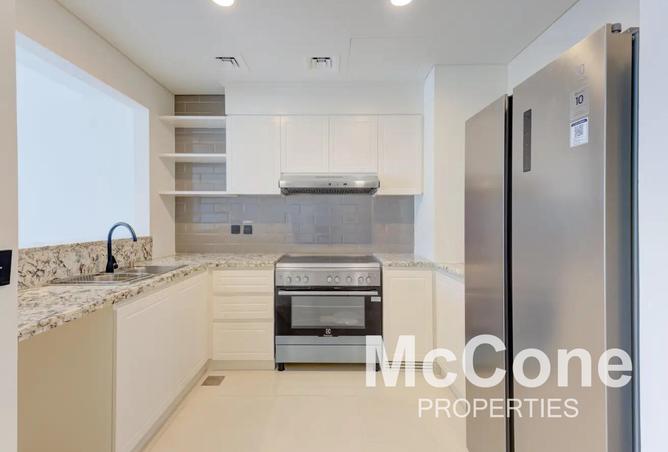 5-bed townhouse in Costa Brava 2 · Corner unit — photo 3