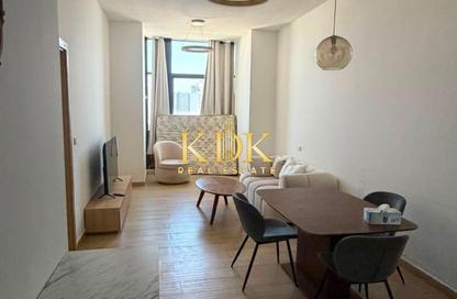 Apartment - 1 Bedroom - 2 Bathrooms for rent in Regina Tower - District 12 - Jumeirah Village Circle - Dubai
