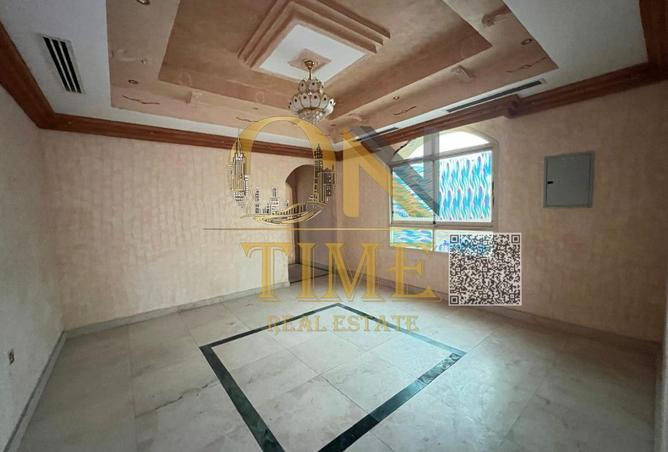 101283983 - Property Image 3