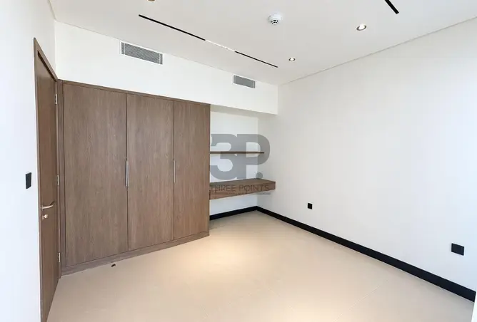 166081387 - Property Image 2
