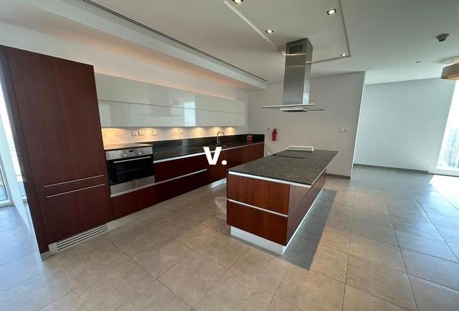 77386242 - Property Image 3