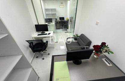 Office Space - Studio - 1 Bathroom for rent in Reem Residency - Al Karama - Dubai