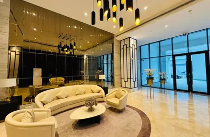 Apartment - 1 Bedroom - 2 Bathrooms for rent in SOL Bay - Business Bay - Dubai