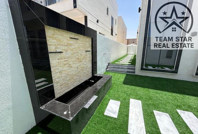 62100043 - Property Image 3