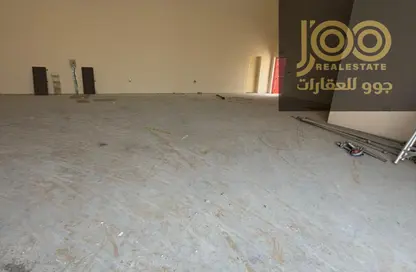 Warehouse - Studio for rent in Umm Al Thuoob - Umm Al Quwain Warehouse - Studio for rent in Umm Al Thuoob - Umm Al Quwain