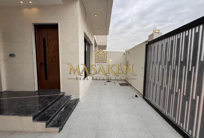 156933871 - Property Image 2