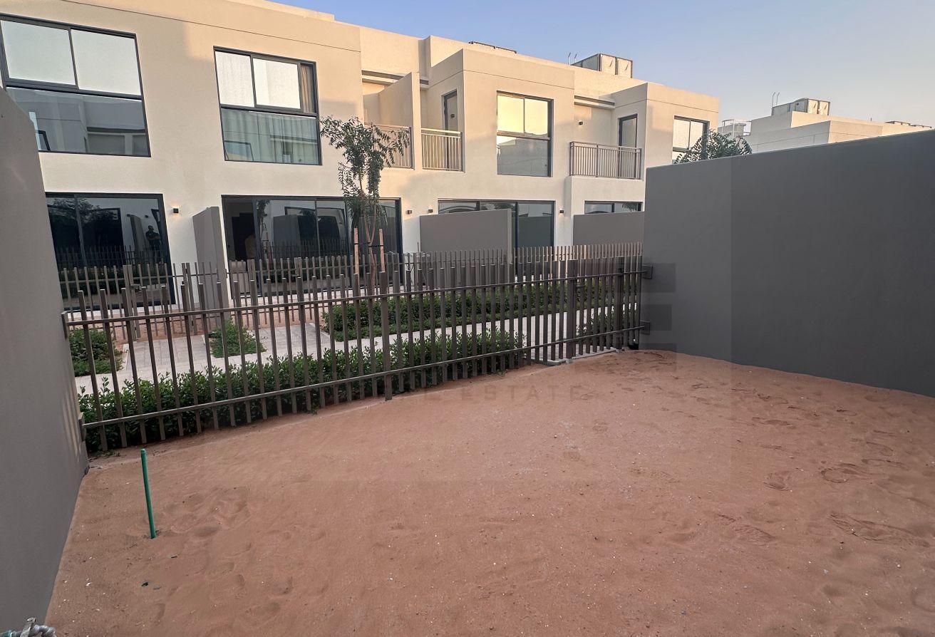 Brand New 2 Bedroom Townhouse