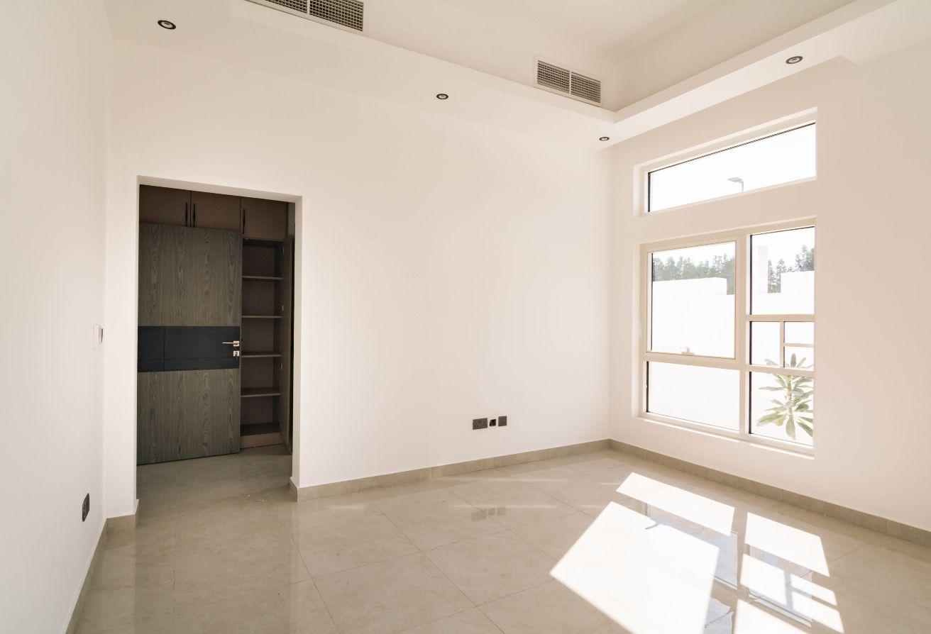 Semi Detached Villa | Brand New |Vacant 5 Bedroom photo 21