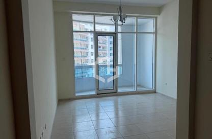 Apartment - 1 Bedroom - 2 Bathrooms for rent in Axis Residence 2 - Axis Residence - Dubai Silicon Oasis - Dubai