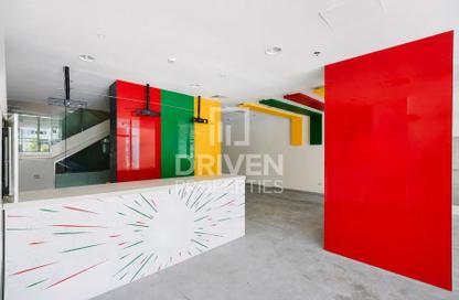 Retail - Studio - 1 for rent in Bay Central - Dubai Marina - Dubai