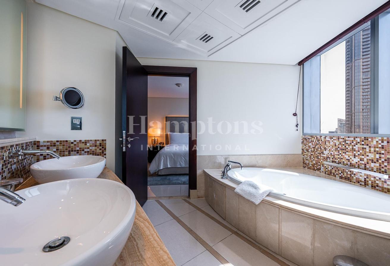 BILLS Included | Luxury Living | Vacant photo 12