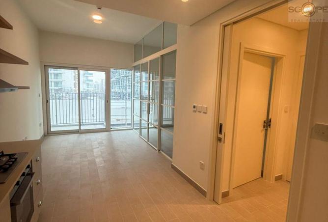 82801855 - Property Main Image