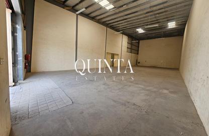 Warehouse - Studio for rent in Dubai Investment Park 1 (DIP 1) - Dubai Investment Park (DIP) - Dubai