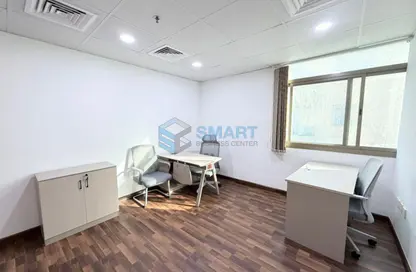 Business Centre - Studio - 6 Bathrooms for rent in Al Muraqqabat - Deira - Dubai