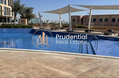 Apartment - 3 Bedrooms - 4 Bathrooms for rent in United Square - Al Khalidiya - Abu Dhabi
