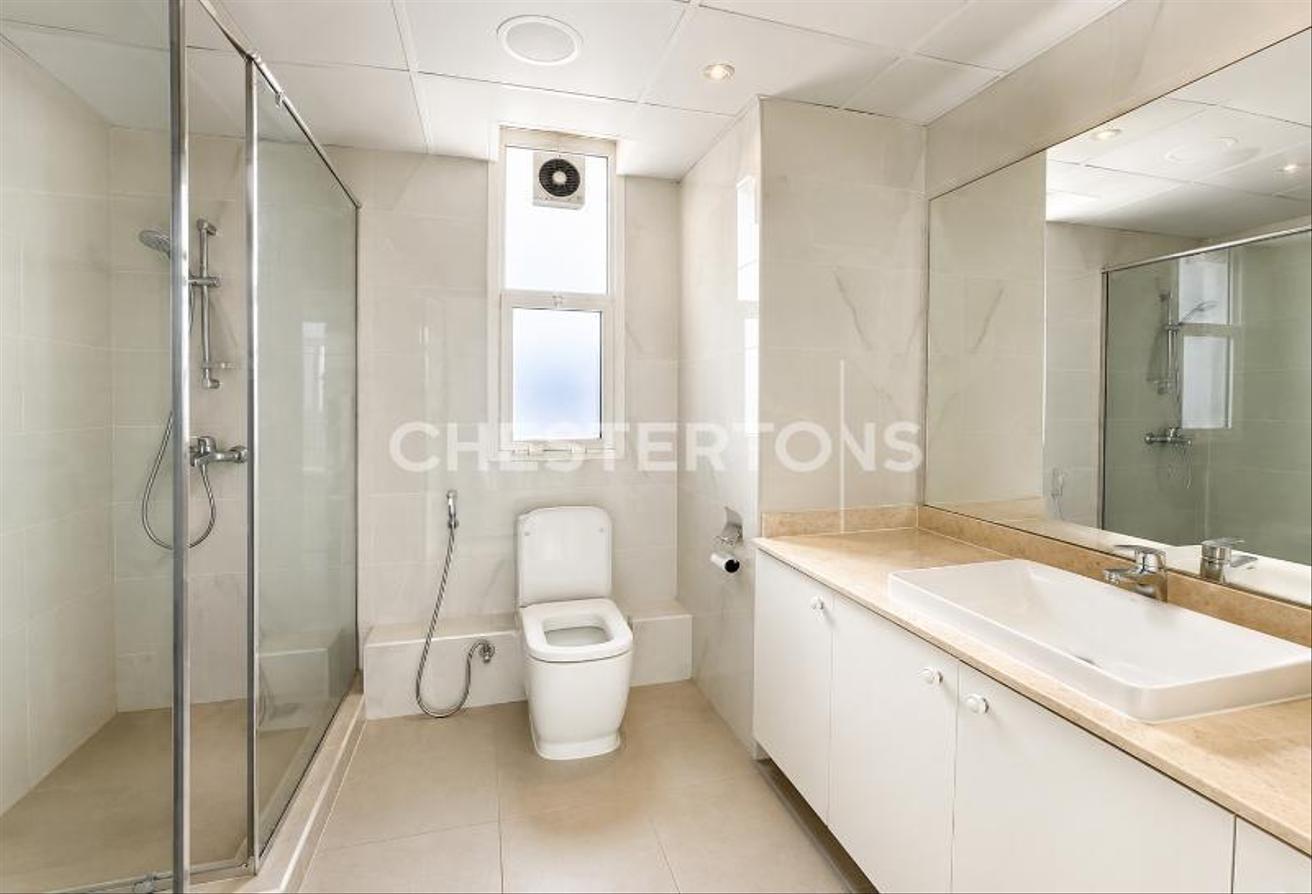 Renovated | Bright | Spacious | Private Pool photo 14